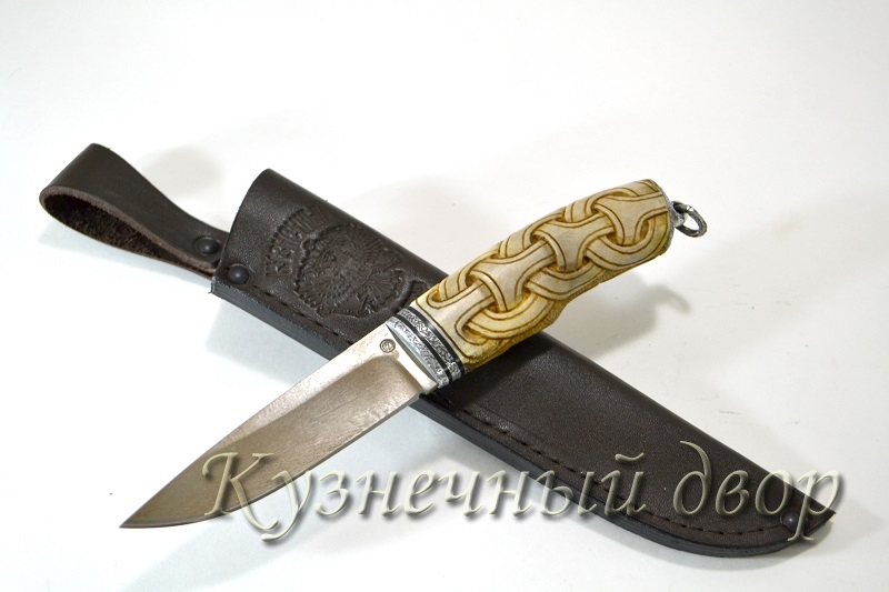 Нож " Финский-2"  сталь- D2.  рукоять - кость с художественной резьбой.