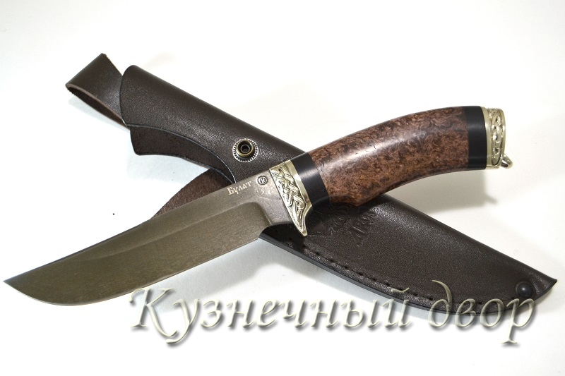 Нож "Корсар"  сталь-булат, рукоять- художественное литье из мельхиора, карельская береза. 