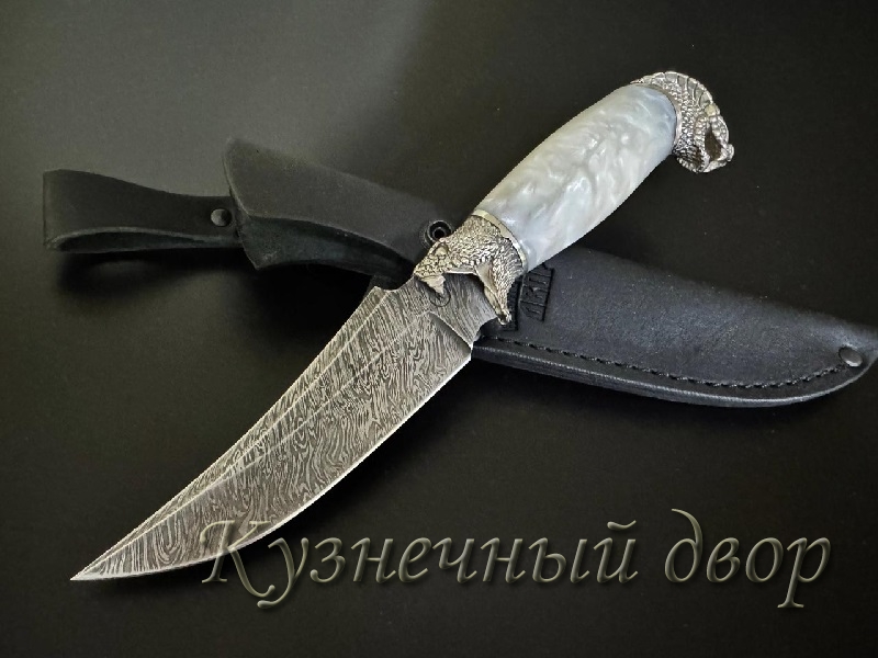 Нож "Лидер" из дамасской стали.