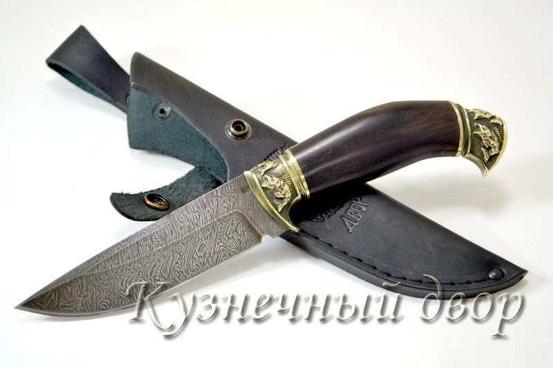 Нож "Зенит" сталь- дамаск, рукоять- художественное литье из латуни, черный граб.