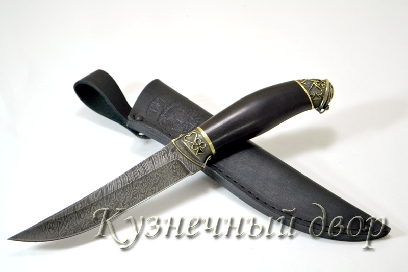Нож "Шторм" сталь- дамаск, рукоять- черный граб, латунное художественное  литье.